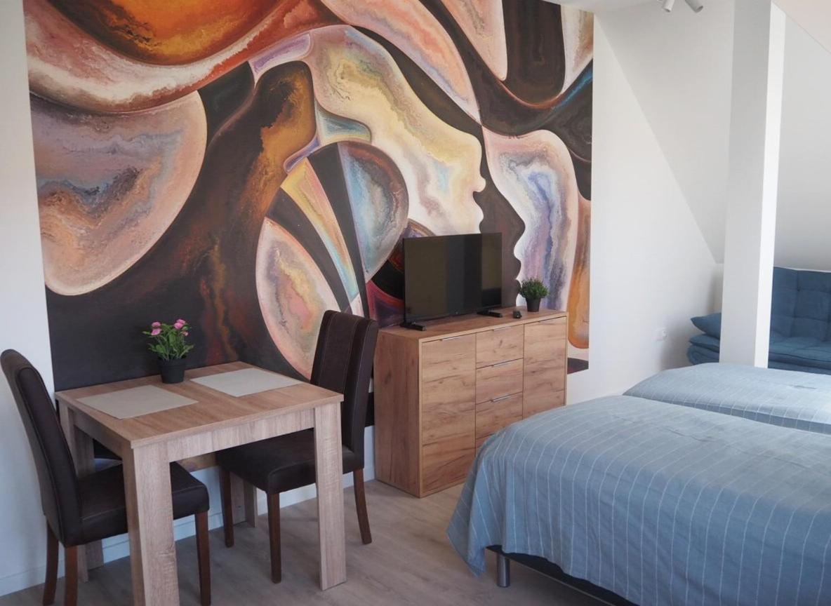Ferienwohnung Szent Benedek Apartman Fot Exterior foto