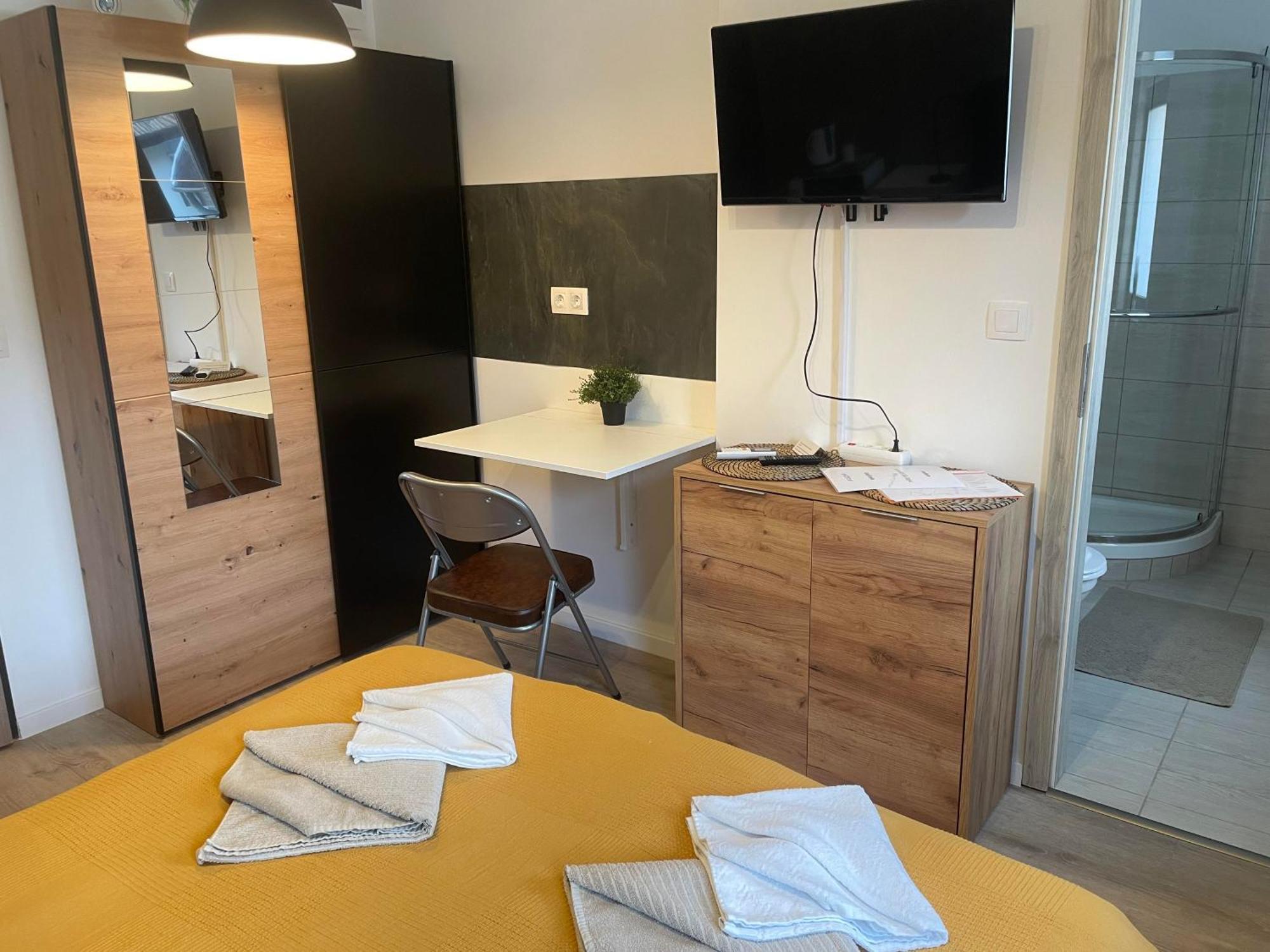Ferienwohnung Szent Benedek Apartman Fot Exterior foto